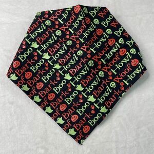 Old Navy Halloween Dog Bandana Black Orange Green Bark Woof Howl Boo Print OS